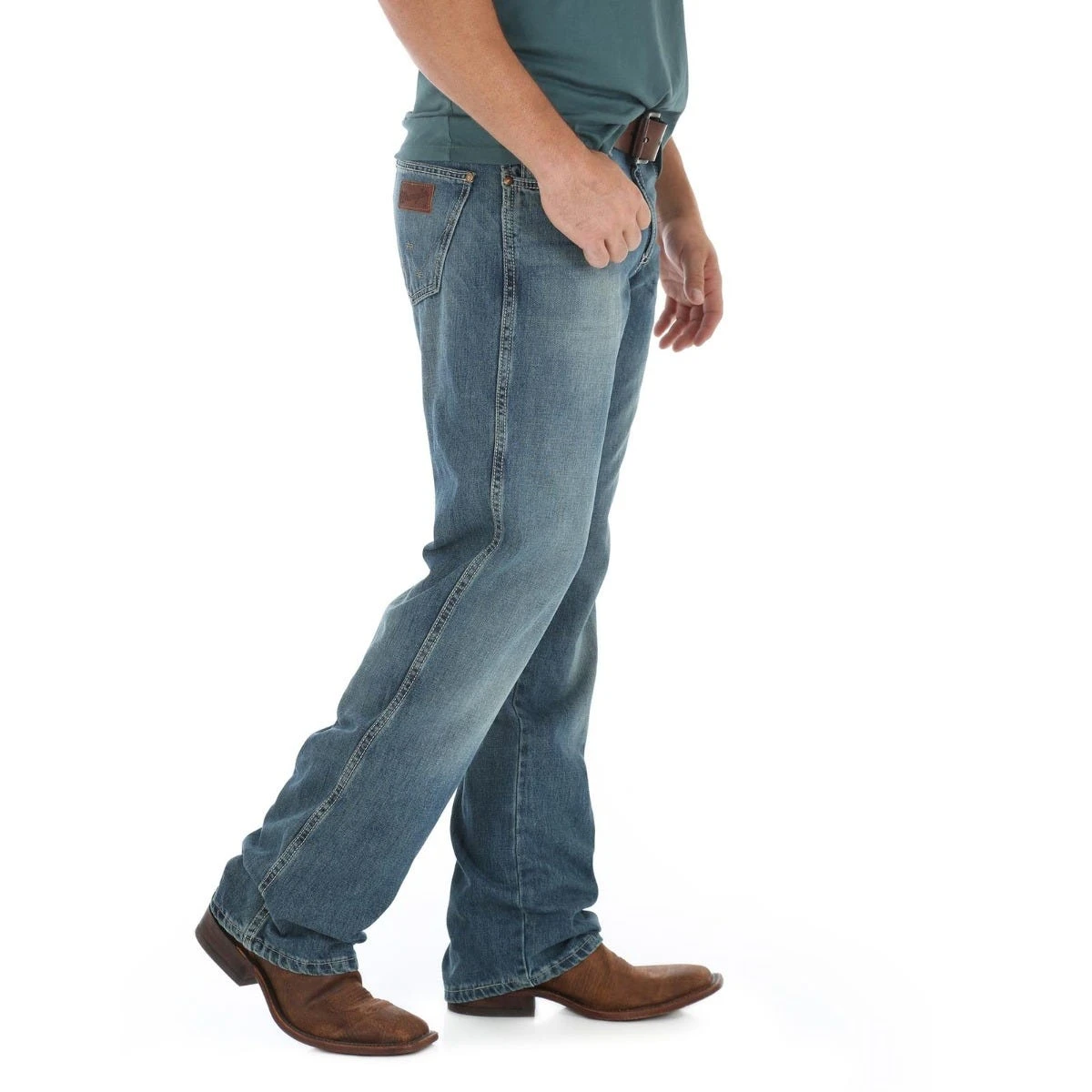 Wrangler Jeans: Men's WRT20RT Rocky Top Wrangler Retro Boot Cut Jean 3 Wrangler Jeans: Men's WRT20RT Rocky Top Wrangler Retro Boot Cut Jean - Image 3